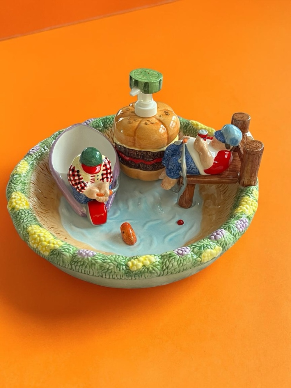 Lotus 1995 VNTG Chip and Dip Bowl PLUS BurgerDispenser 3 Piece Set Pond Kitsch